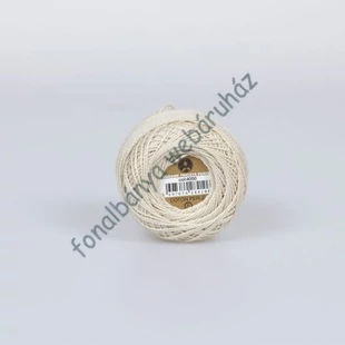   Madame Tricote perlé 8 gyöngyhímző fonal - ecru  # MTP-4050