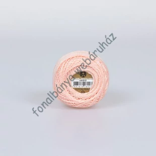   Madame Tricote perlé 8 gyöngyhímző fonal - világos barack # MTP-512